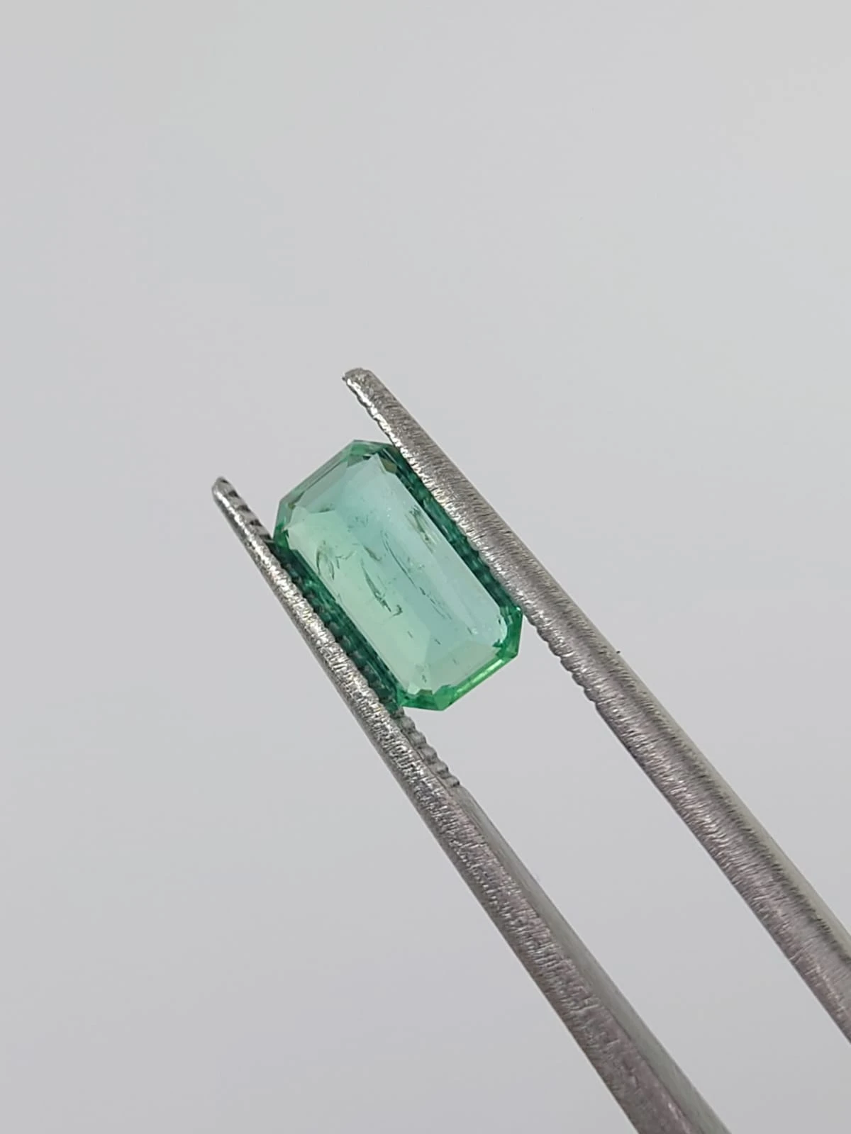 1.29ct Natural Emerald  Loose Gemstone from Panjshir Afghanistan — view 4